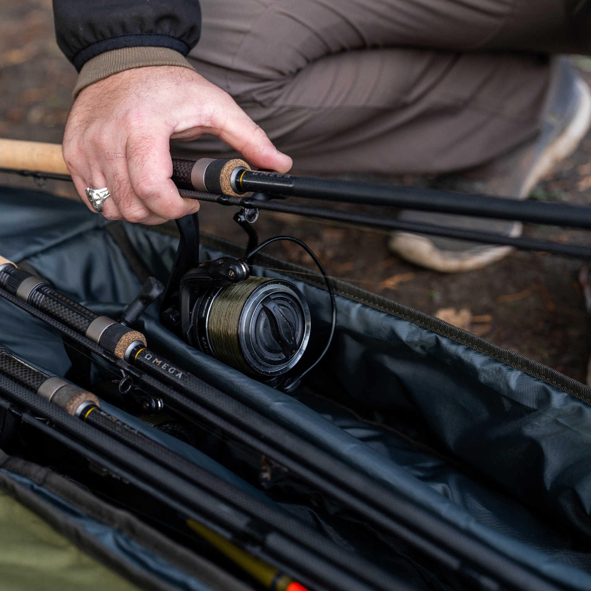 Fodero Progress Holdall 3 Rod (196) KORUM - immagine 4