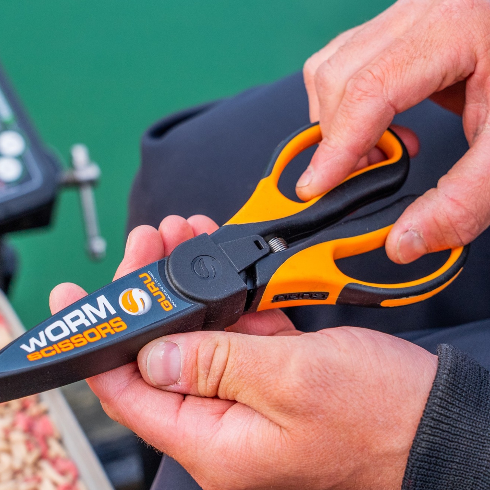 Forbici doppia lama Worm Scissors GURU - immagine 4